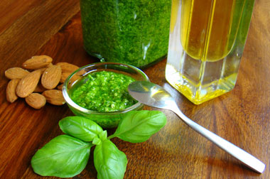 Spanisches Pesto